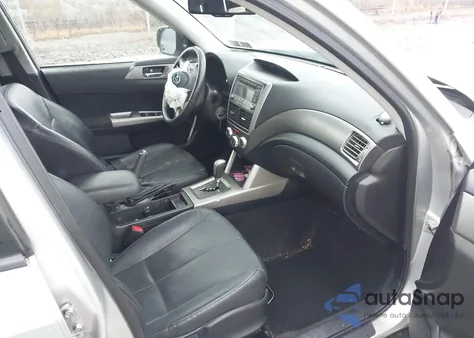 2010 Subaru Forester 2.5X Limited z USA, uszkodzony, nr VIN JF2SH6DC5AH788707